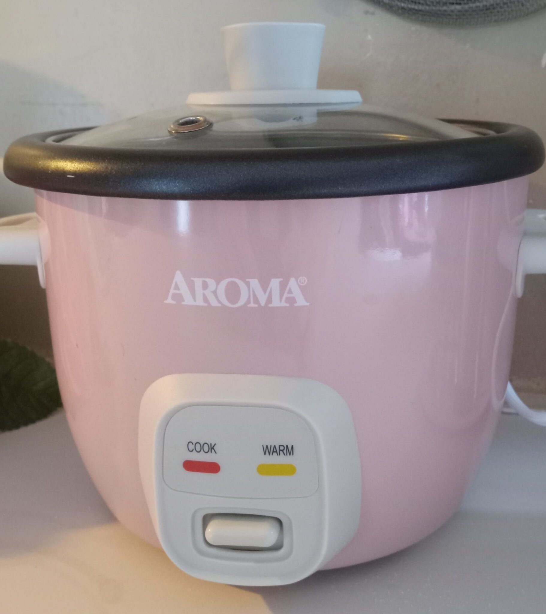 pink rice cooker, Aroma rice cooker, small rice cooker, compact rice cooker, pink rice cooker, rice cooker for dorm, rice cooker for RV, quick rice cooker, efficient rice cooker, small kitchen rice cooker, stylish rice cooker, best rice cooker for small spaces