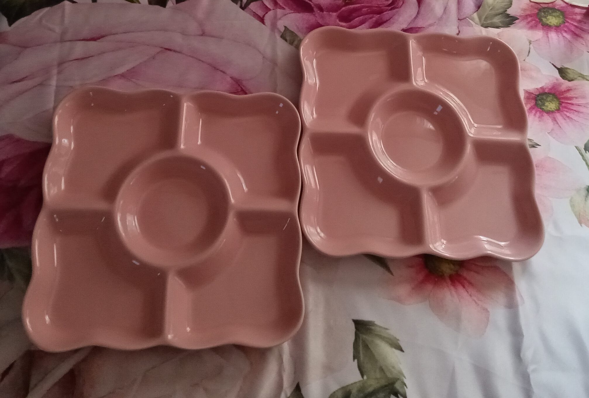 Pink porcelain serving trays pink serving trays porcelain serving trays stylish serving trays elegant kitchen trays serving trays for entertaining pink kitchen accessories durable serving trays best serving trays pink trays for parties