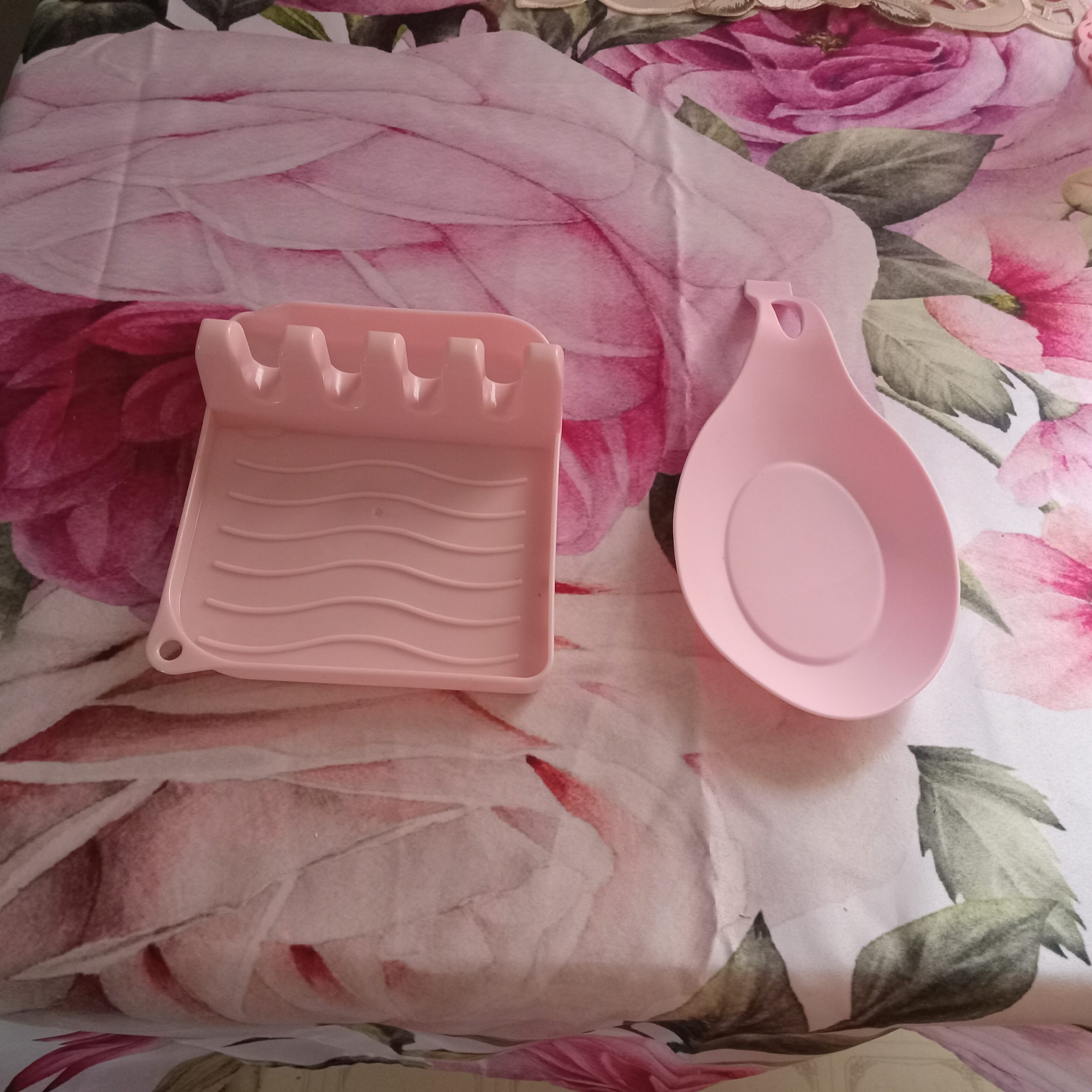 pink silicone spoon rest set