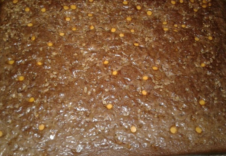 Irresistible Homemade Caramel Toffee Butterscotch Brownies Recipe