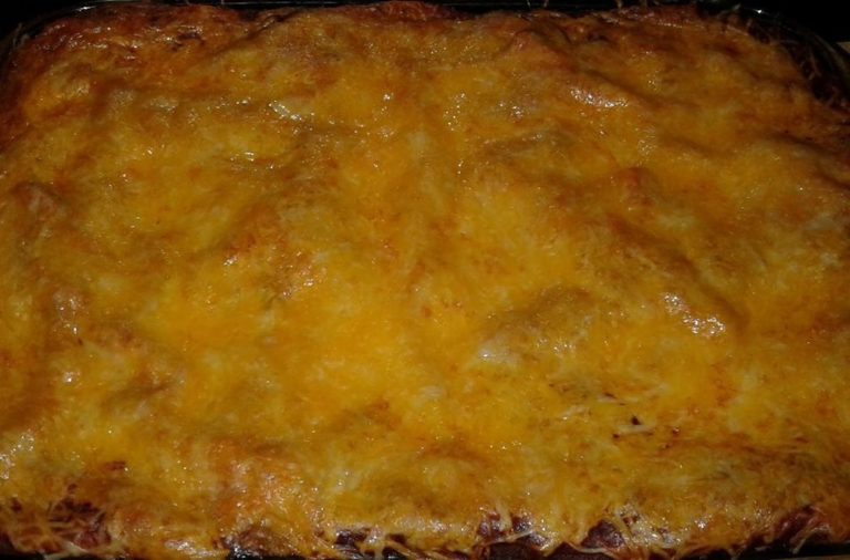 Cheesy Beef Layered Enchilada Casserole Recipe: A Delicious Twist on Traditional Enchiladas