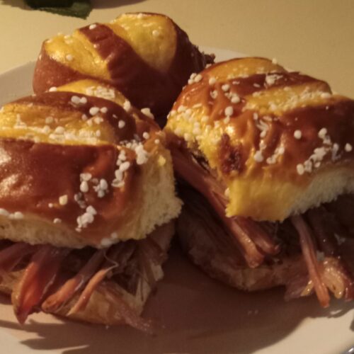 Pretzel brisket sliders brisket sliders leftover brisket recipes spicy mayo sliders pretzel buns brisket sandwich pickles quick slider recipe homemade sliders easy brisket meal