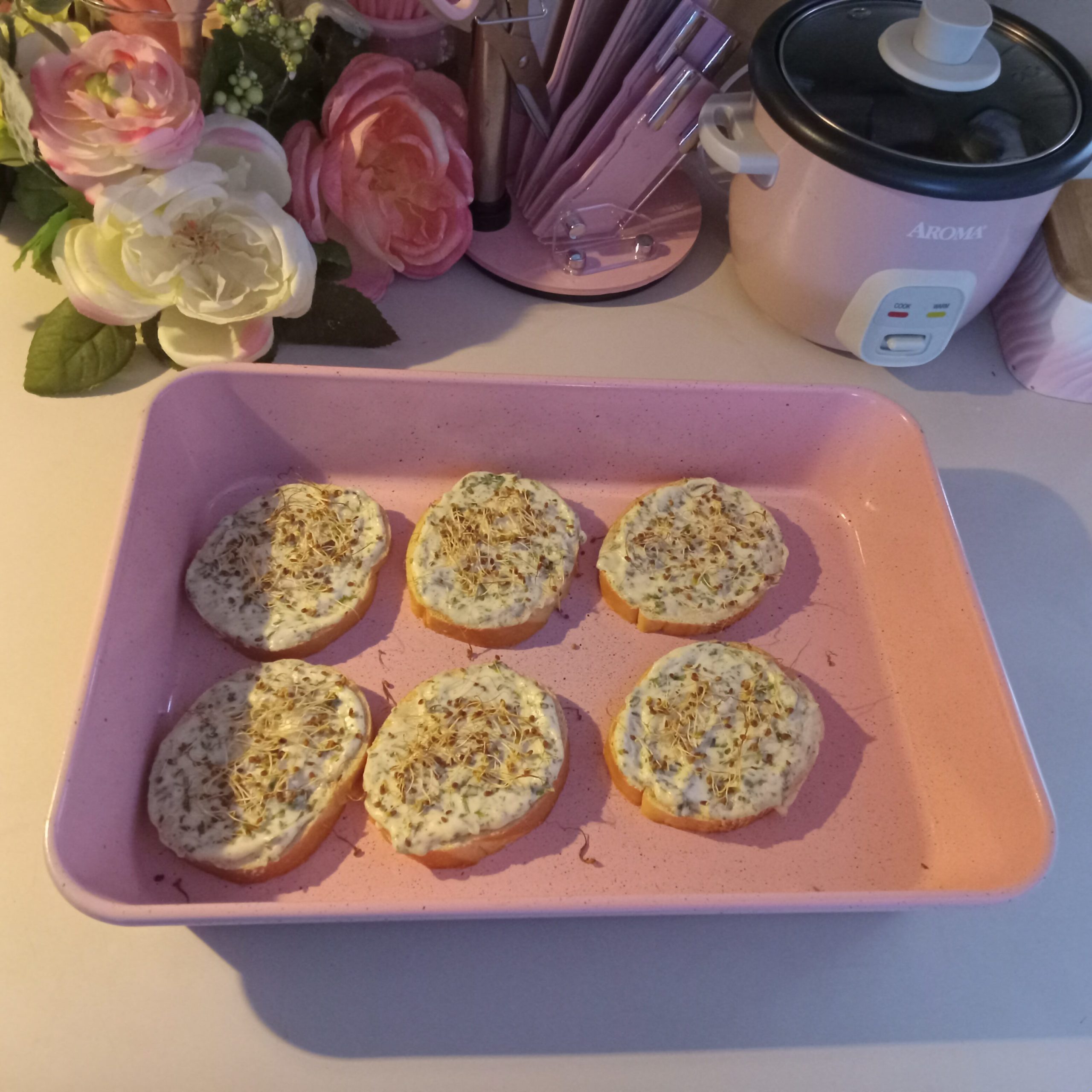 Toastettes With Herbed Cream Cheese and Veggie Sprouts