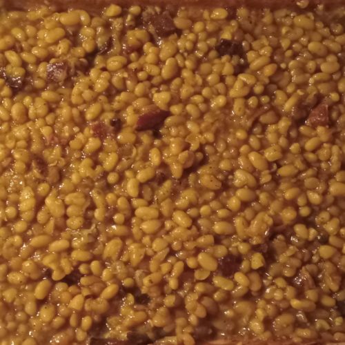 baked beans sweet baked beans maple bacon baked beans brown sugar baked beans navy beans recipe baked beans side dish sweet and savory baked beans maple syrup beans BBQ beans with bacon