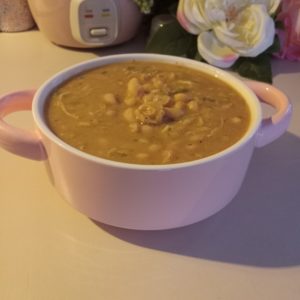 Slow Cooker Southern White Chicken Chili