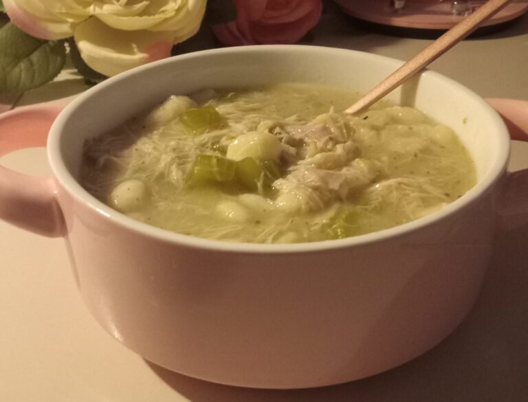 Comfort Food in a Hurry: Chicken & Dumplings with Biscuit Dough