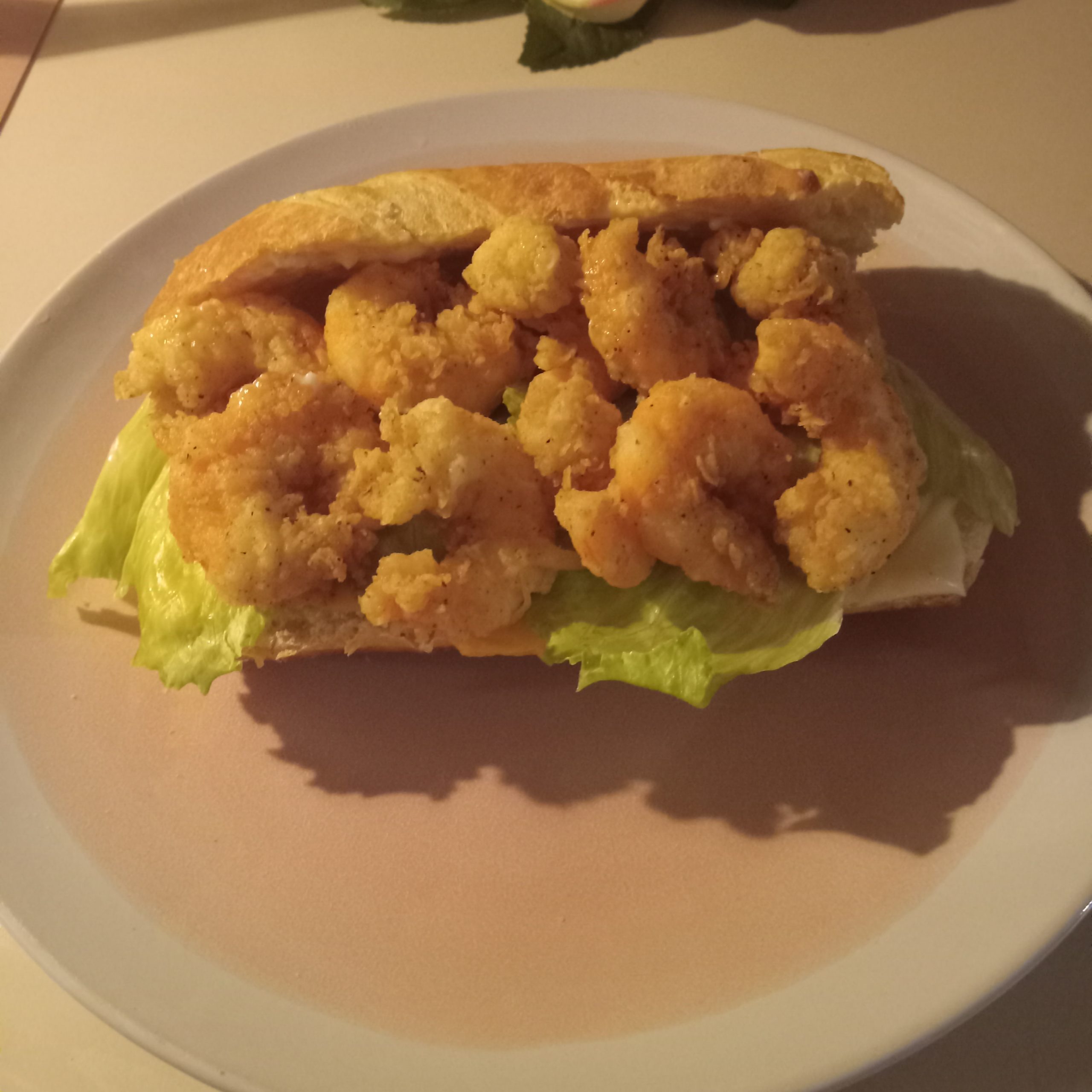 shrimp po boy sandwich