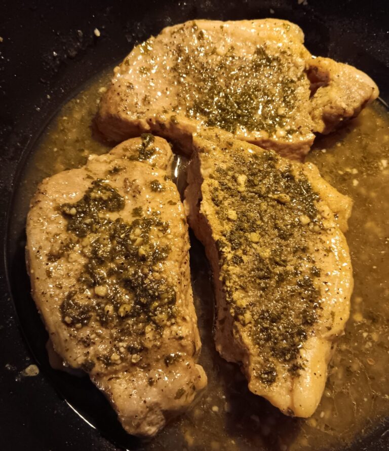 Sizzling Lemon Pepper Pork Chops – Easy Southern Comfort at Its Best