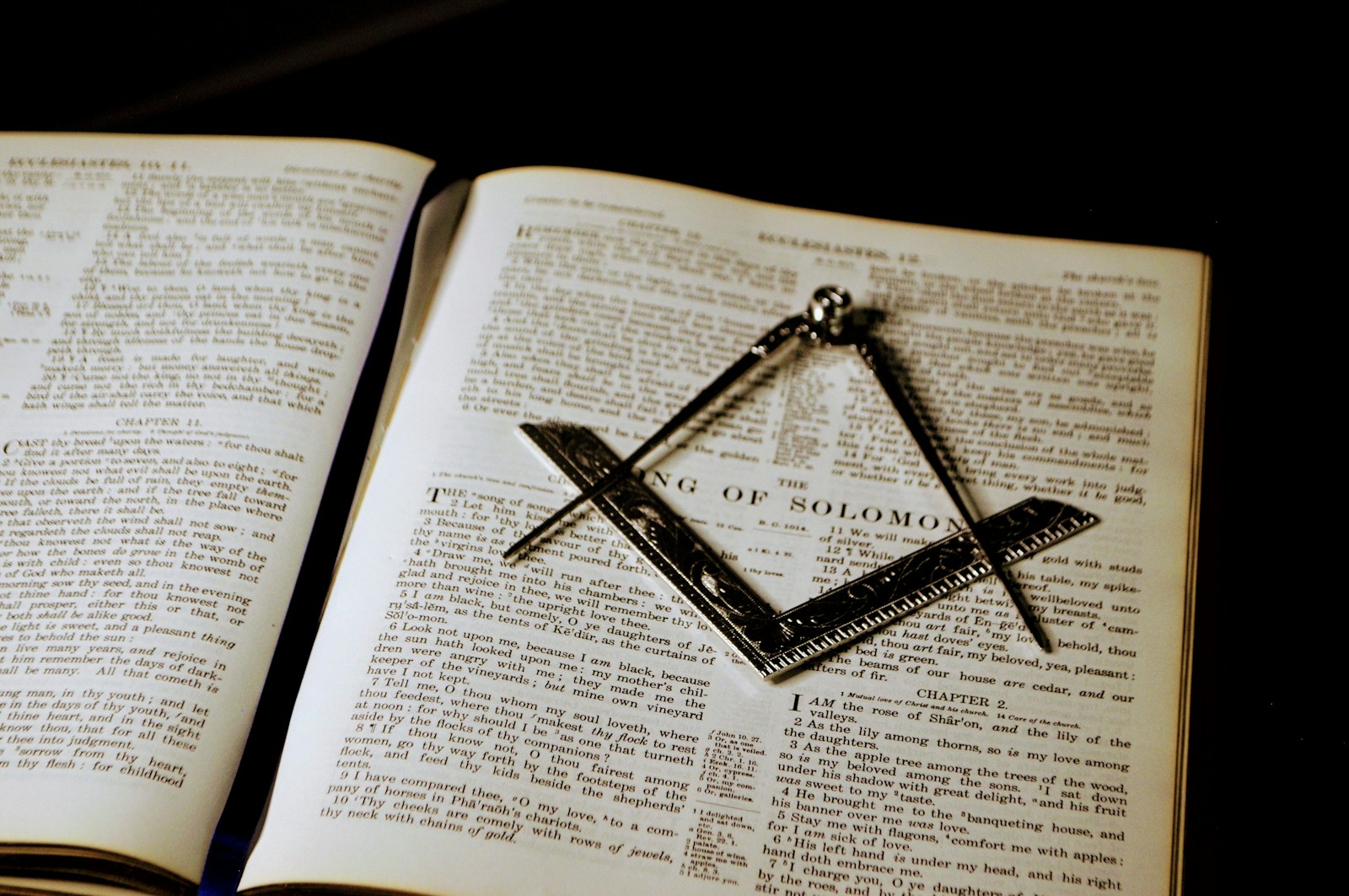 Freemasons, Freemason history, secretive brotherhood, Masonic rituals, Freemason Bible, Masonic lodges, Freemason myths, organized brotherhood, Freemasonry and religion, Freemason secrets, Freemason membership benefits, ancient Freemasons, Freemason influence, Freemason inclusivity